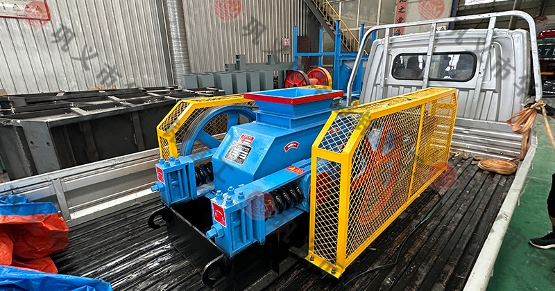 С�ͶԹ���ɰ������С�ɣ�ռ���٣��ʺϳ������޵ļӹ���